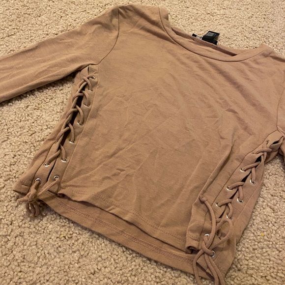 Forever 21 Crop Top - Picture 2 of 3